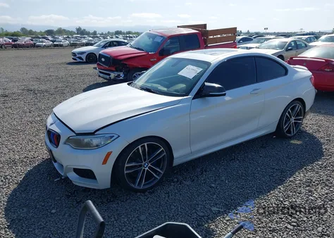 2015 BMW M235I z USA, uszkodzony, nr VIN WBA1J7C53FV254148